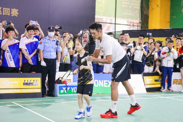 他没有乘坐 他没有乘坐